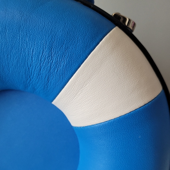 Kate Spade Pool Float Crossbody, VGUC - Picture 2 of 14